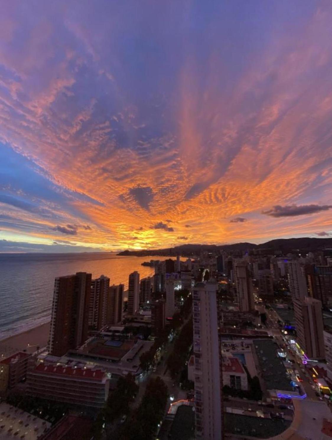 Apartment Seimar Benidorm Con Vistas Al Mar Dış mekan fotoğraf